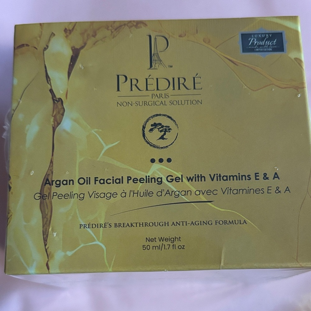 Argan Oil Facial Peeling Gel with Vitamins E & A BRAND NEW/SEALED